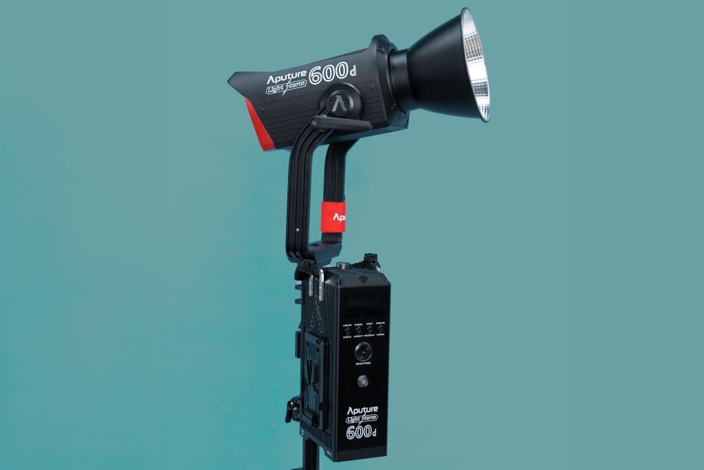 Alquiler de luz continua para video Apurture 600d en Medellín